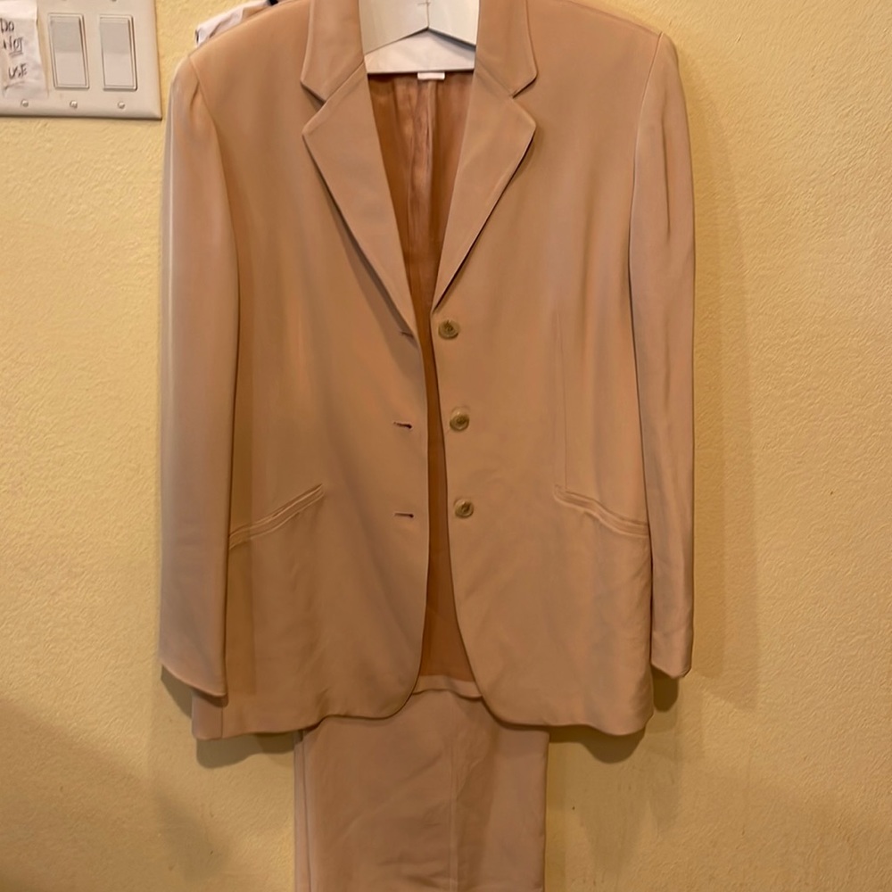 Stunning Peach silky pant suit